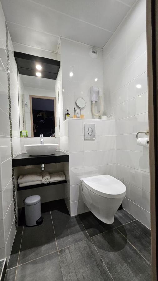 Logis Hotel La Grassinais サン・マロ エクステリア 写真